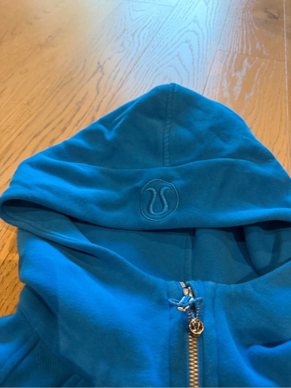 lululemon athletica poolside Hooded Zip-Up Sweatshirt